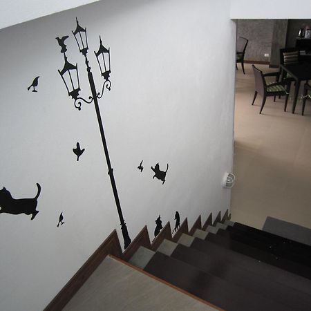 White Cat Hotel Khao Lak Bagian luar foto
